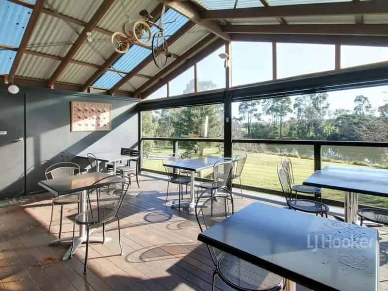 Buy rural property in Bairnsdale with café, lake access and water views