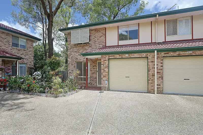 Stunning 3-Bedroom Home in Forest Lake