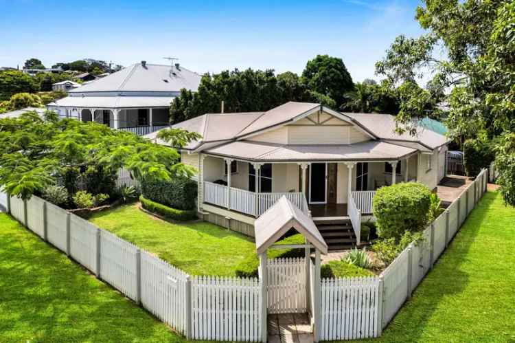 Buy Low Set Replica Colonial Home in Wavell Heights with Modern Comforts