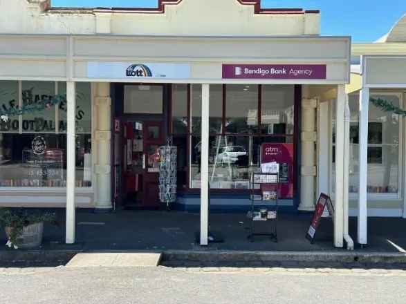 Clunes (Ballarat area) News & Tatts (DWN242)