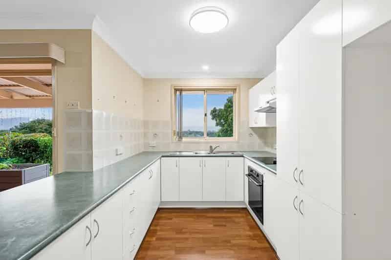Real Estate For Lease - 18 Sanderson Road - Kanahooka , NSW
