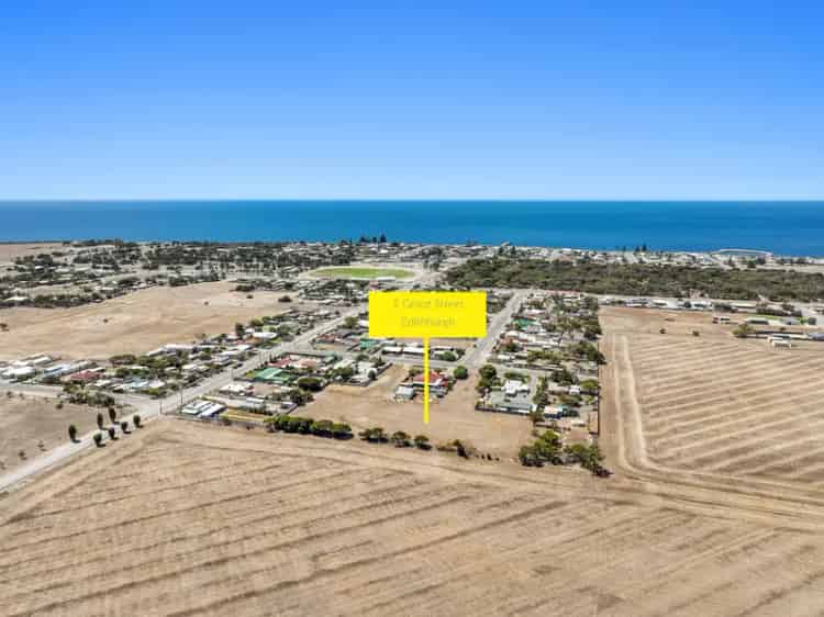 Expansive Allotment Edithburgh