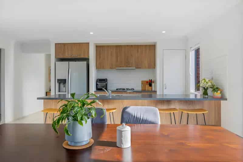 Buy Family Home in Winter Valley with Modern Kitchen and Garden