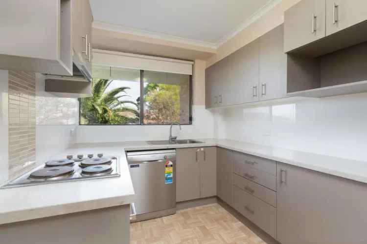 Spacious Two Bedroom Apartment Wollstonecraft