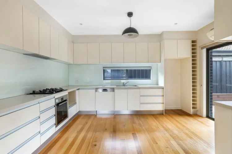 Residential For Sale in Melbourne, Victoria