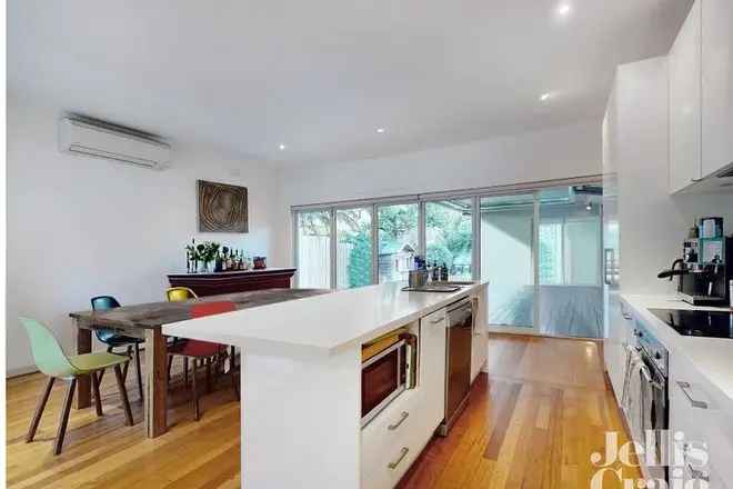 House For Rent , 38, Daniell Place, Melbourne, Victoria
