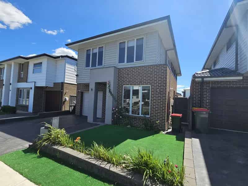 A comfortable and spacious house for families