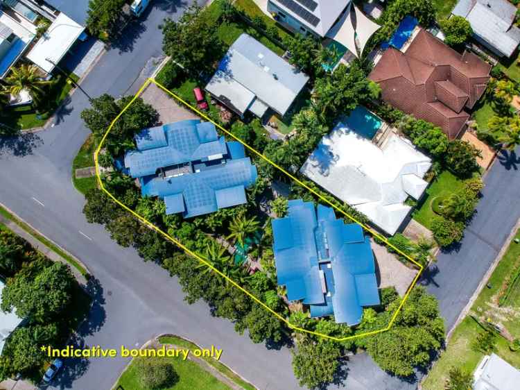 Freehold Beachside Apartment Complex Port Douglas