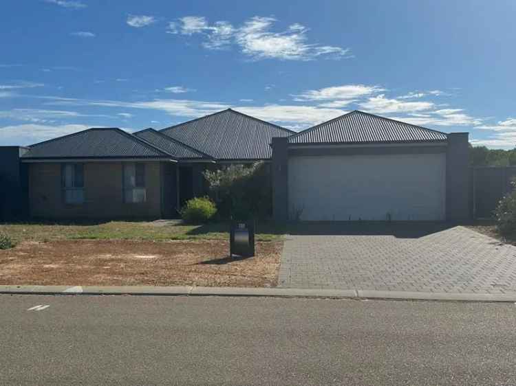 House For Sale in Geraldton, Western Australia