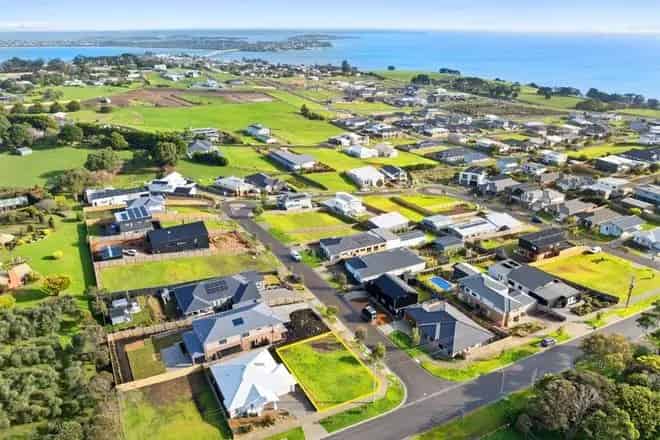 Land For Sale , 44, Potters Hill Road, San Remo, Victoria