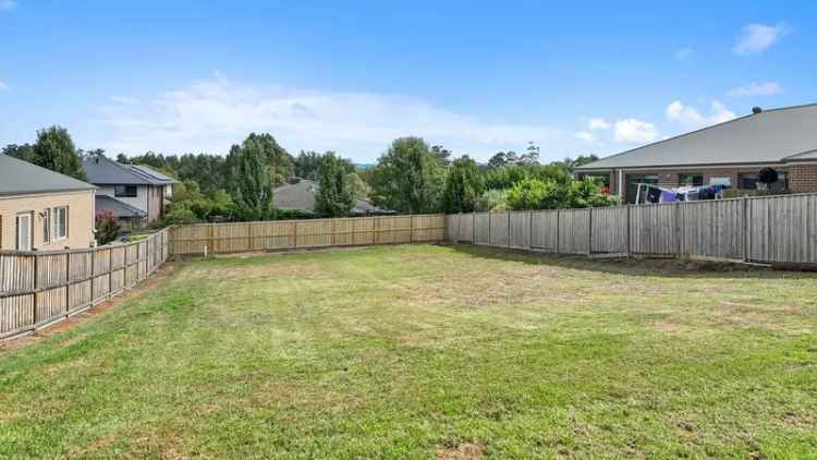 760m² Allotment in Jackson's View Estate Drouin