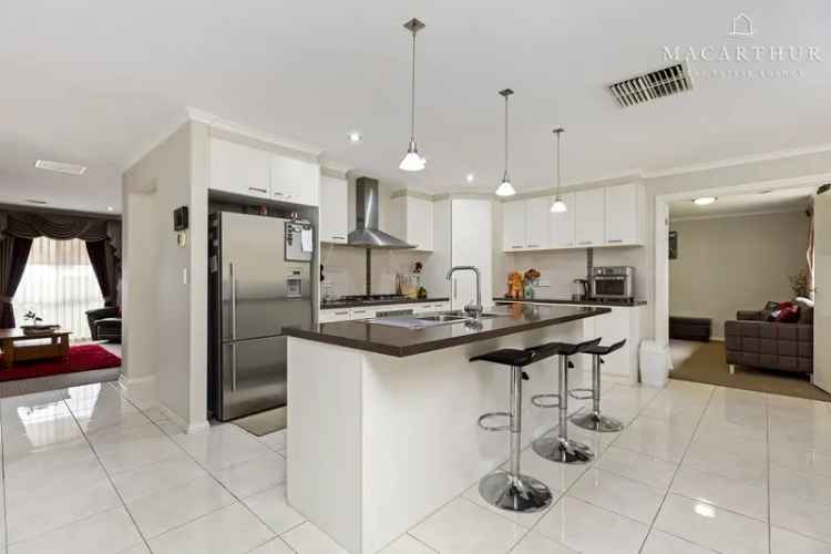 House For Rent in Wagga Wagga City Council, New South Wales