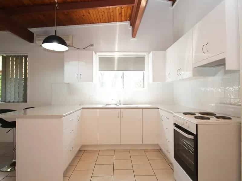 Renovated Unit In Harristown!