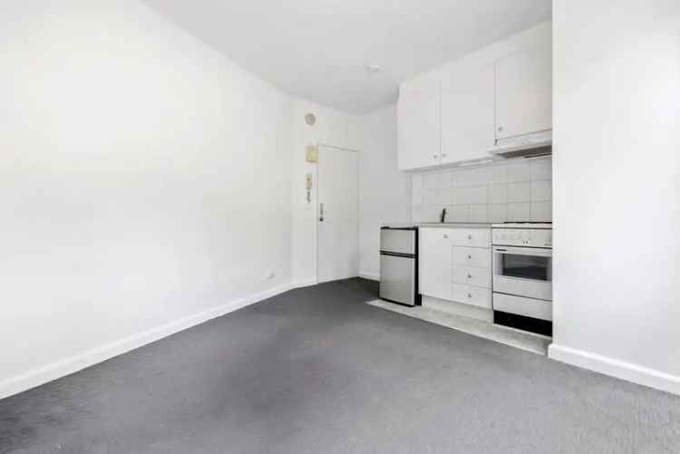 Studio Living in Prime Hawthorn East Location