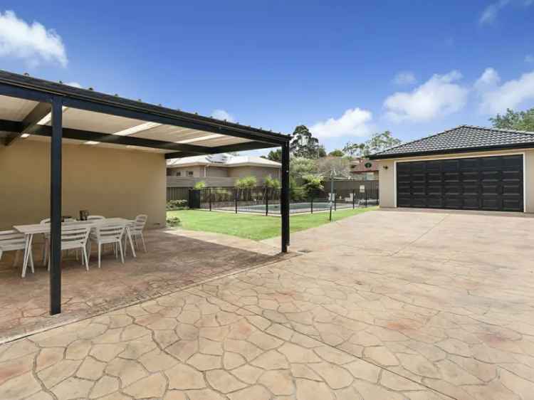 Stylish Family Home with Pool and Double Garage