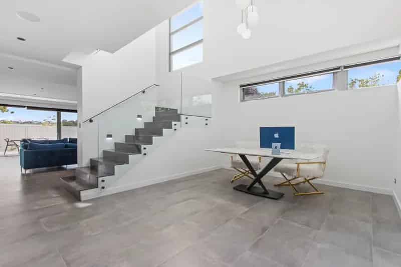 Luxury Double Brick Duplex, a Masterpiece of Contemporary Architecture