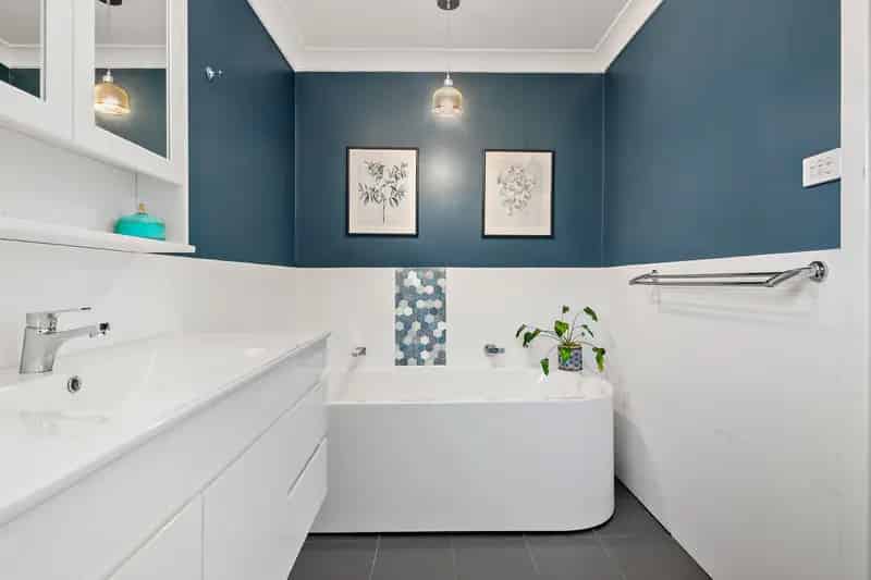 Real Estate For Lease - 16 Burnett Street - Cessnock , NSW