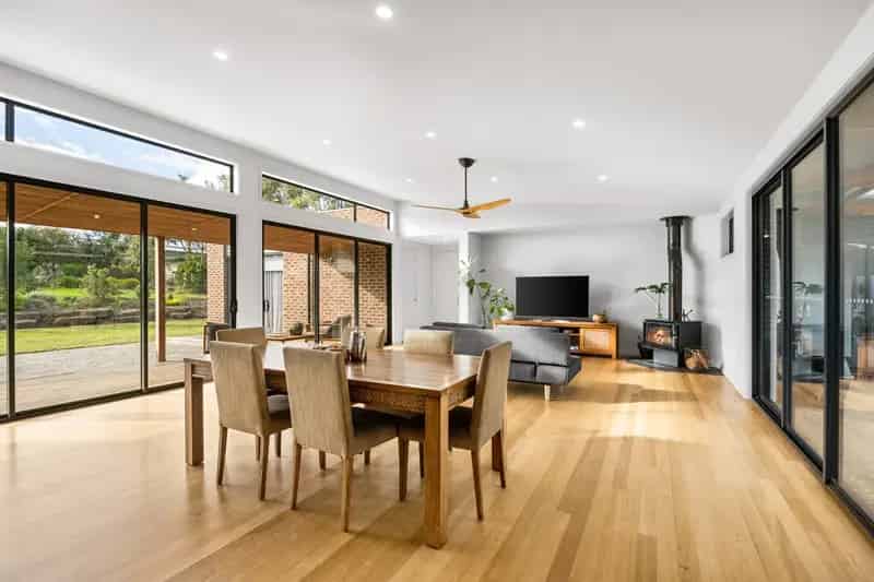 House For Sale , 86, Coombes Road, Torquay, Victoria