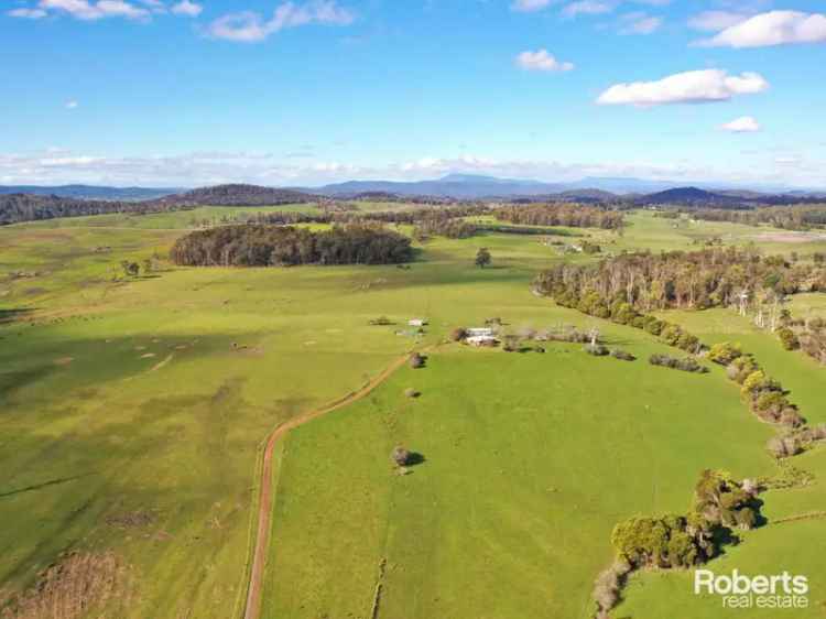 Rural For Sale in Beaconsfield, Tasmania