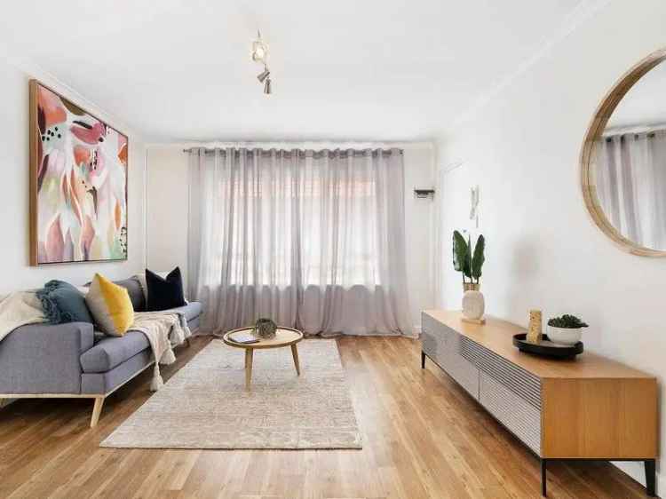 Apartment For Rent in Melbourne, Victoria