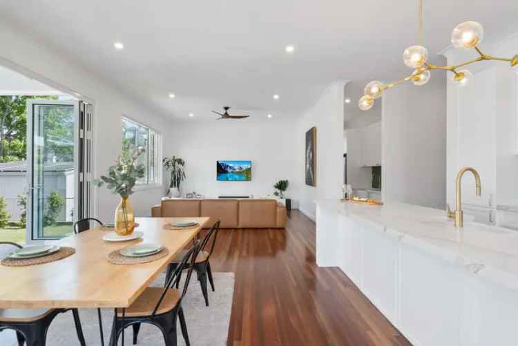 Exquisite Renovated Home in Ashgrove