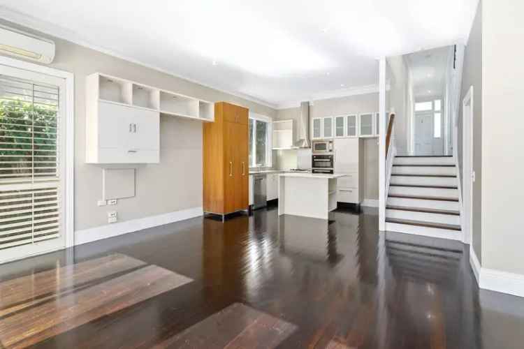 House For Rent , 57, Disraeli Street, Melbourne, Victoria