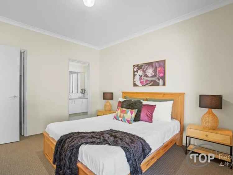 House For Sale in City of Canning, Western Australia