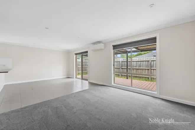 House For Sale , 7, Loan Street, Yea, Victoria