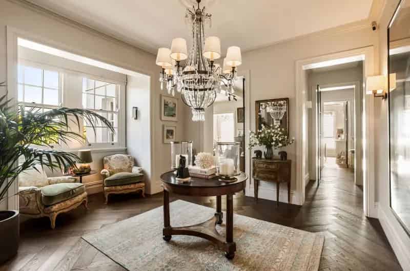 Buy Apartment in Bellevue Hill with Panoramic Harbour Views and Luxury Features