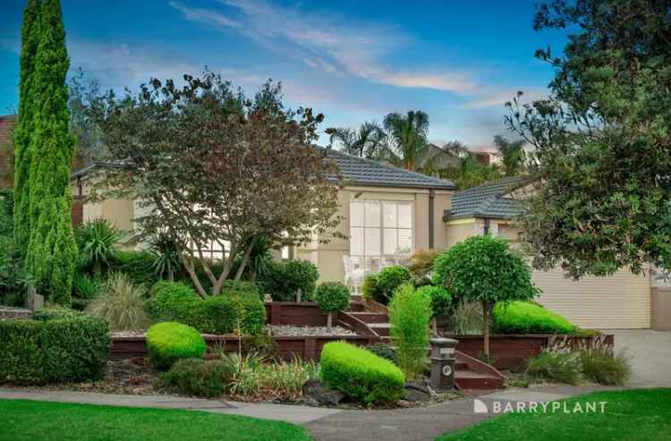 Prestigious Parkside Family Home in Rivergum Estate