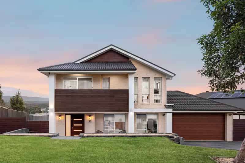 Elevated Living with Mountain Views & Modern Elegance
