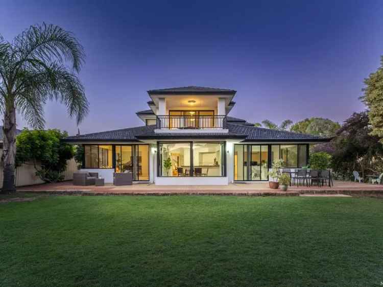 House For Sale in City of Canning, Western Australia