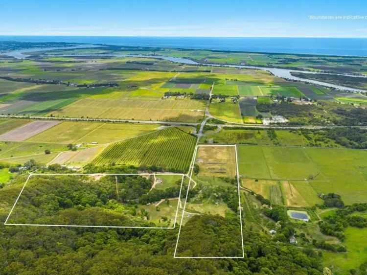 Buy rural property in Ballina with land and natural features