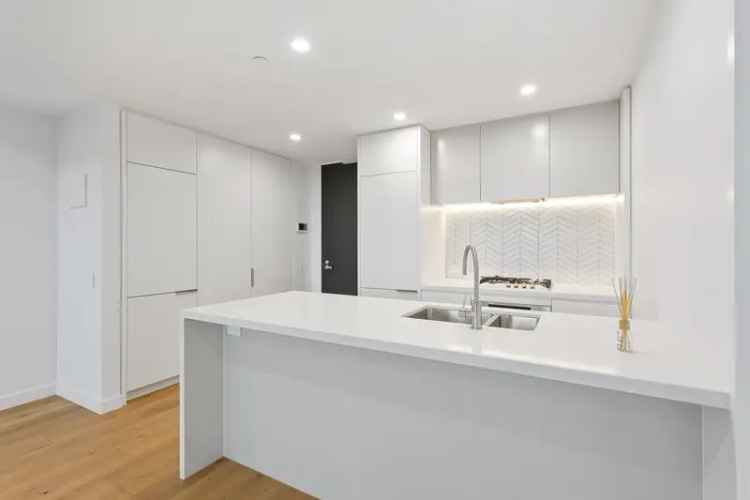 2 Rooms 238 m² Apartment Melbourne