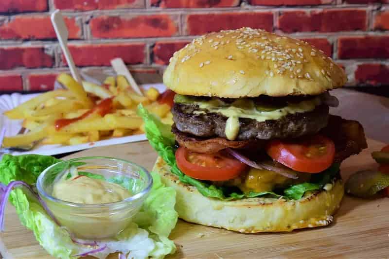 Buy Café in Busy Shopping Centre Canning Highway with Alfresco Seating