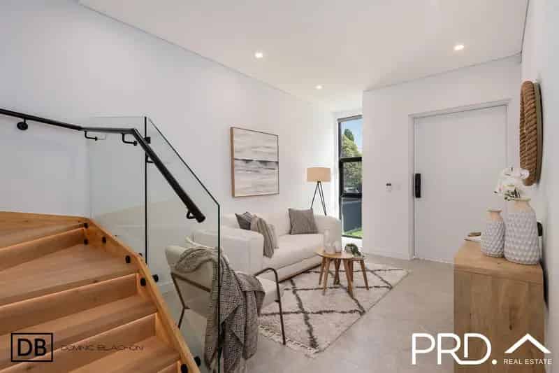 Luxurious and Modern Living - Brand-New 5-Bedroom Duplex