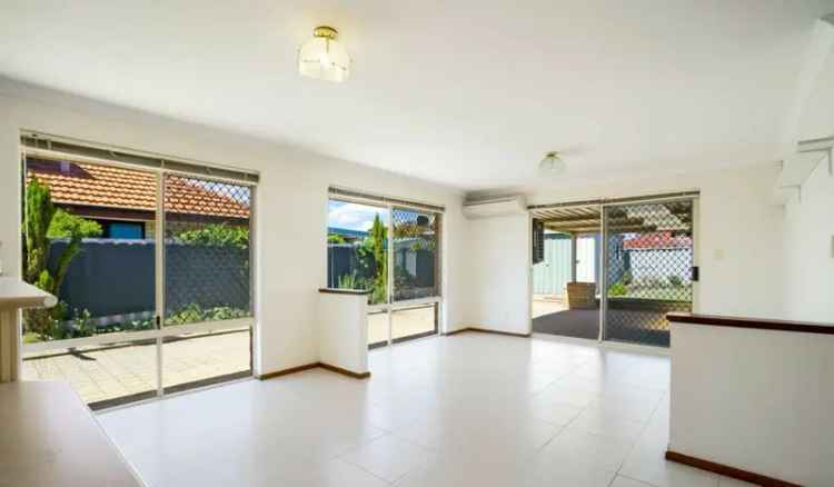 House For Sale in City of Rockingham, Western Australia