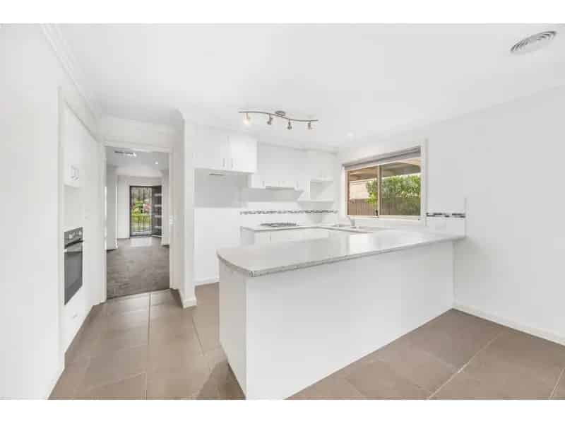 Situated In The Highly Sought After Canadian Lakes Is This Impressive Well-Presented Four Bedroom Home In The Boulevard.
