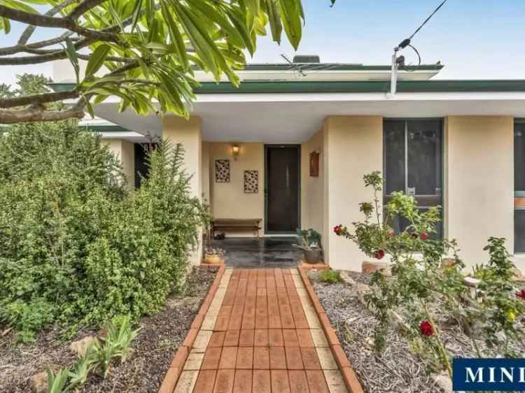 4 Bed 2 Bath Home in Maddington