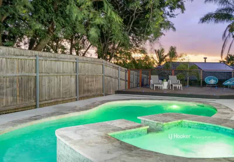 Buy Family Home with Pool and Acreage Vibes in Chatswood Hills