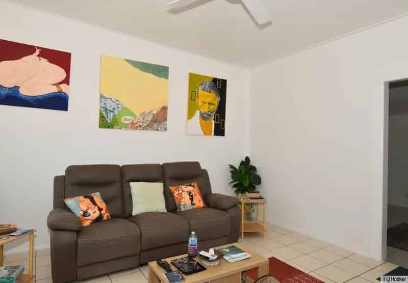 House For Sale , Flying Fish Point, Queensland