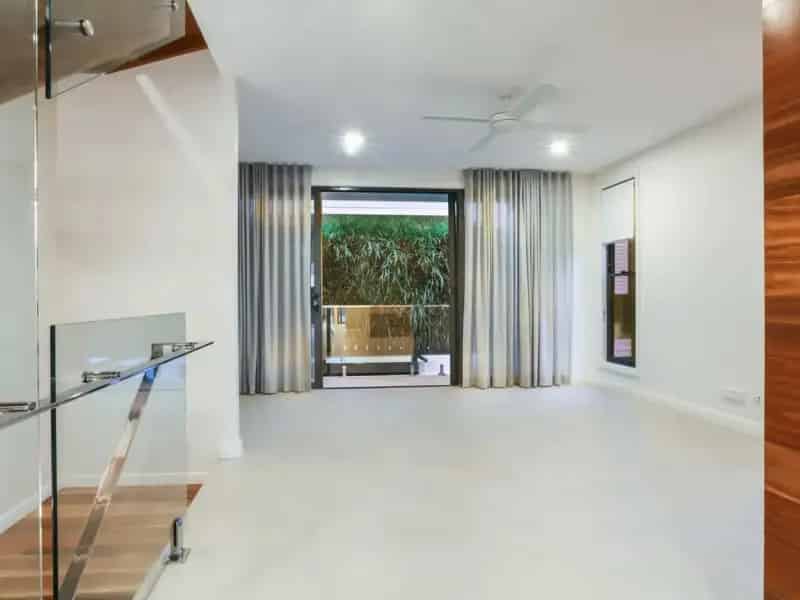 Private Oasis In The Heart Of New Farm