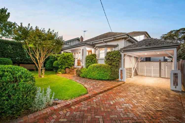 House For Sale in Melbourne, Victoria