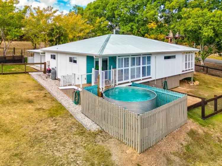 Buy Hampton Style Home in Lowood with Plunge Pool and Spacious Living