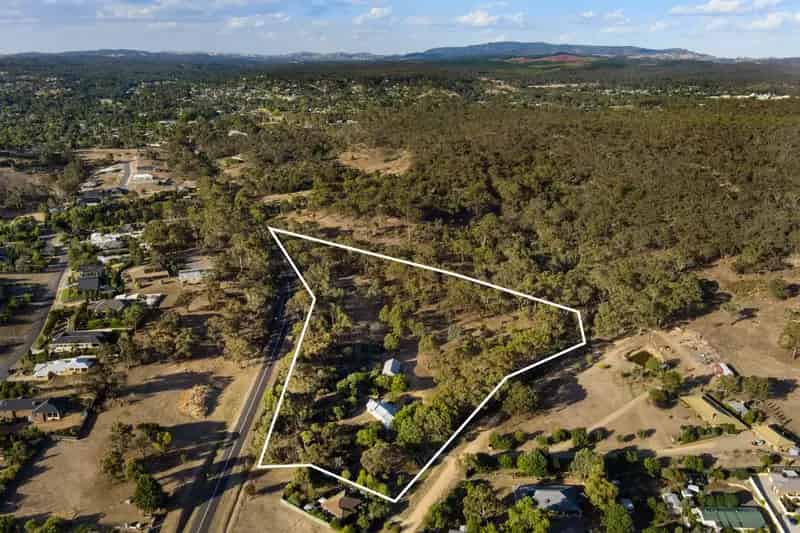 Buy Cottage in Castlemaine with Workshop and 6 Acres of Potential Land