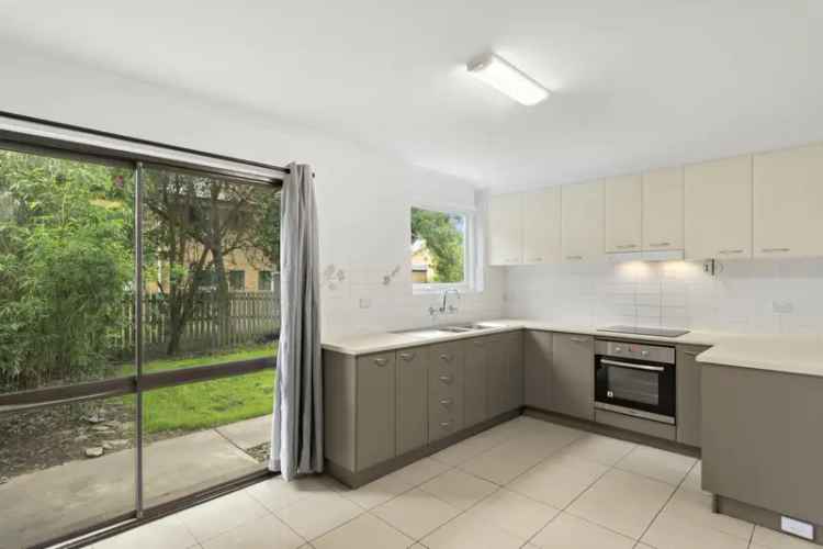 Apartment For Sale in District of Weston Creek, Australian Capital Territory