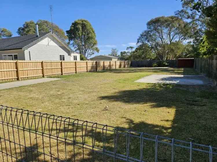 Build Your Dream Home on Allotment with Land Views Near Eagle Point