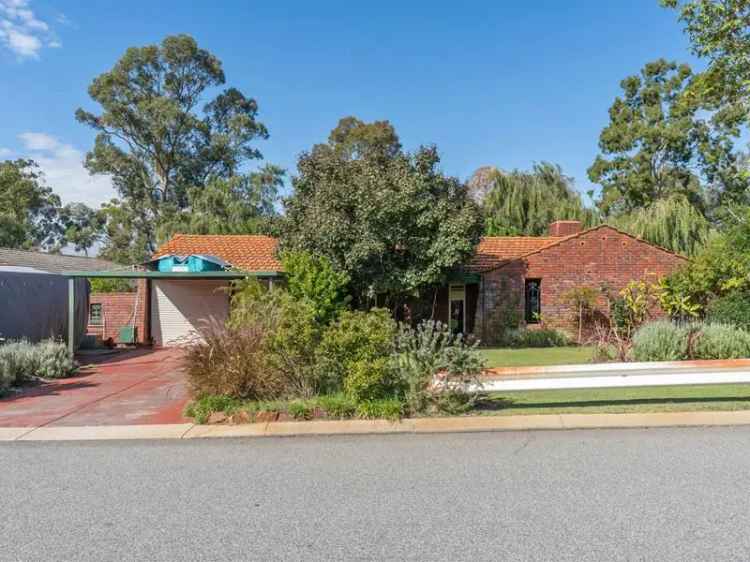 House For Sale in City of Gosnells, Western Australia