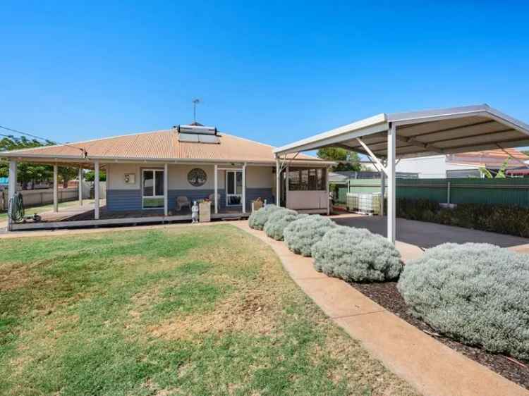 House For Sale in Boulder, Western Australia