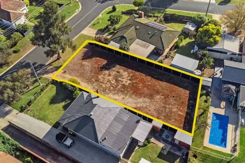 Unrestricted block in great location